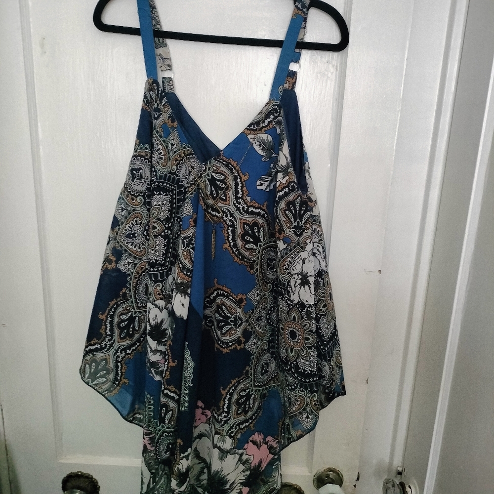 Unique Spectrum Blue Paisley Floral Handkerchief Camisole Tank Top Plus Size 2X